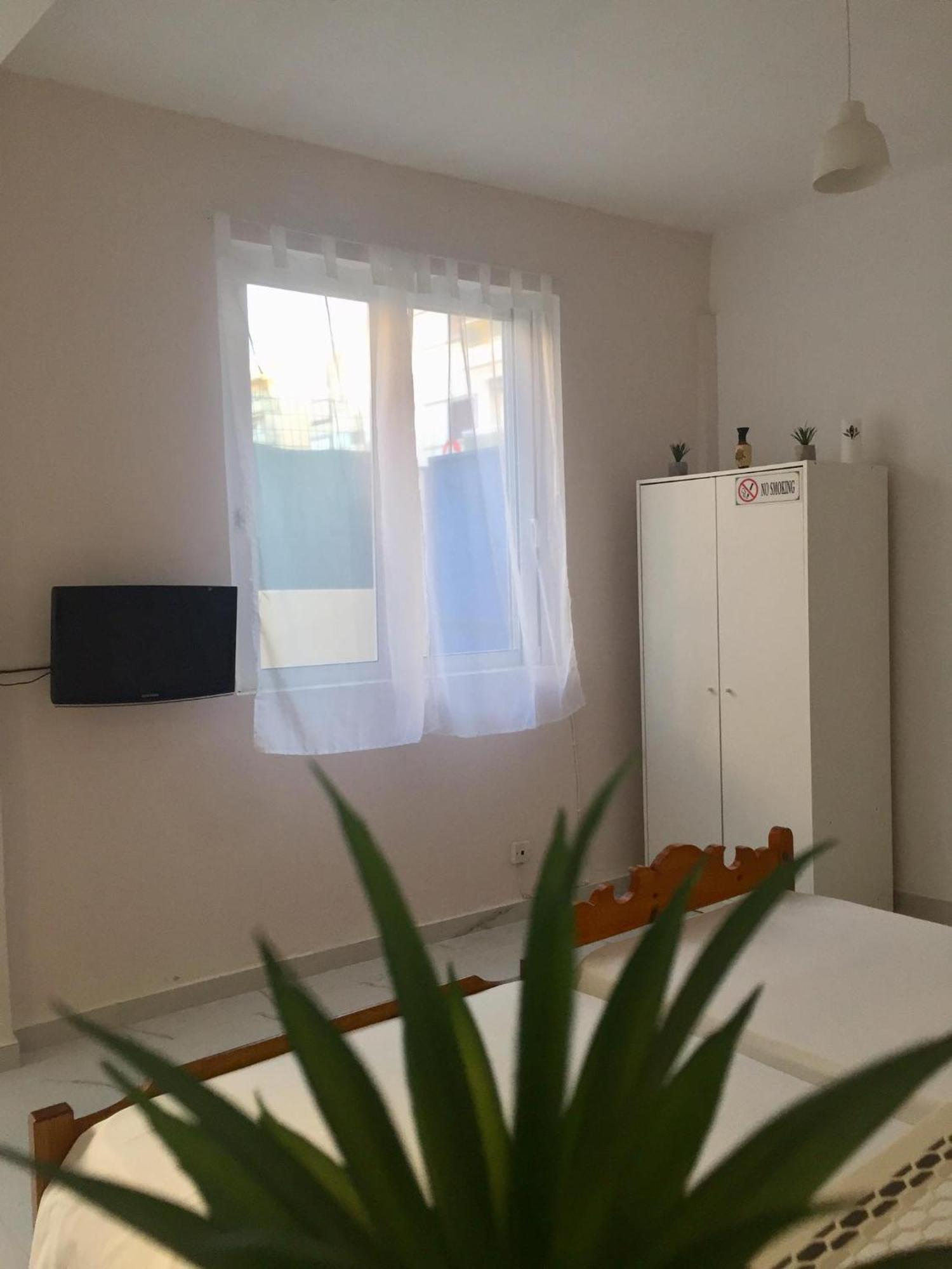 Lysandros Apartments In Athens, Near The Metro Buitenkant foto