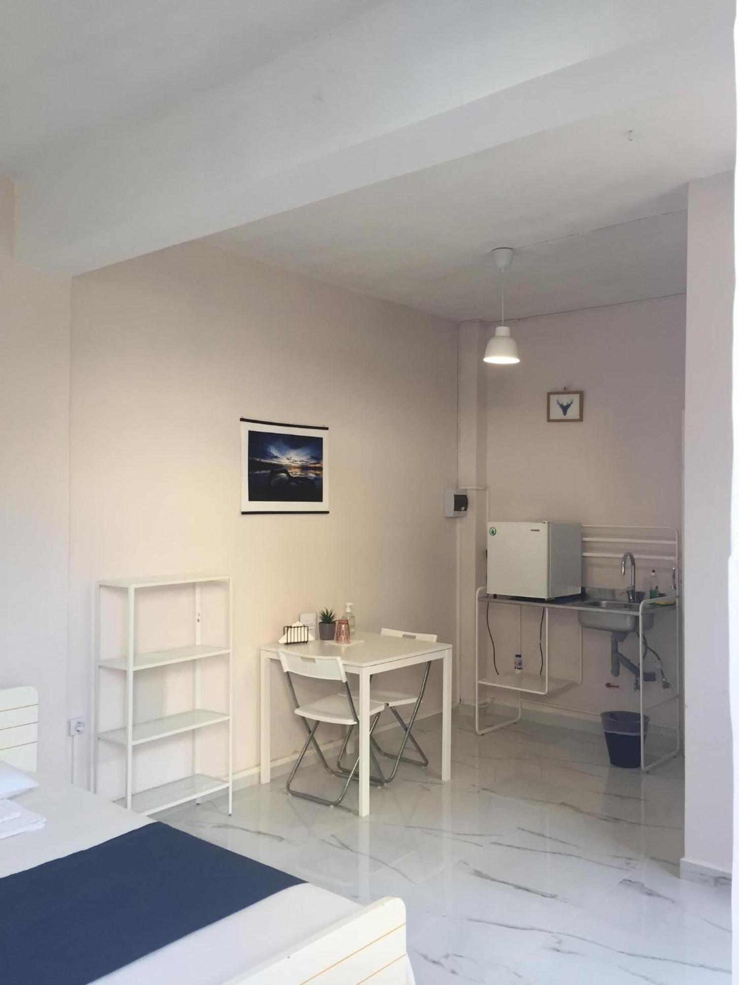 Lysandros Apartments In Athens, Near The Metro Buitenkant foto